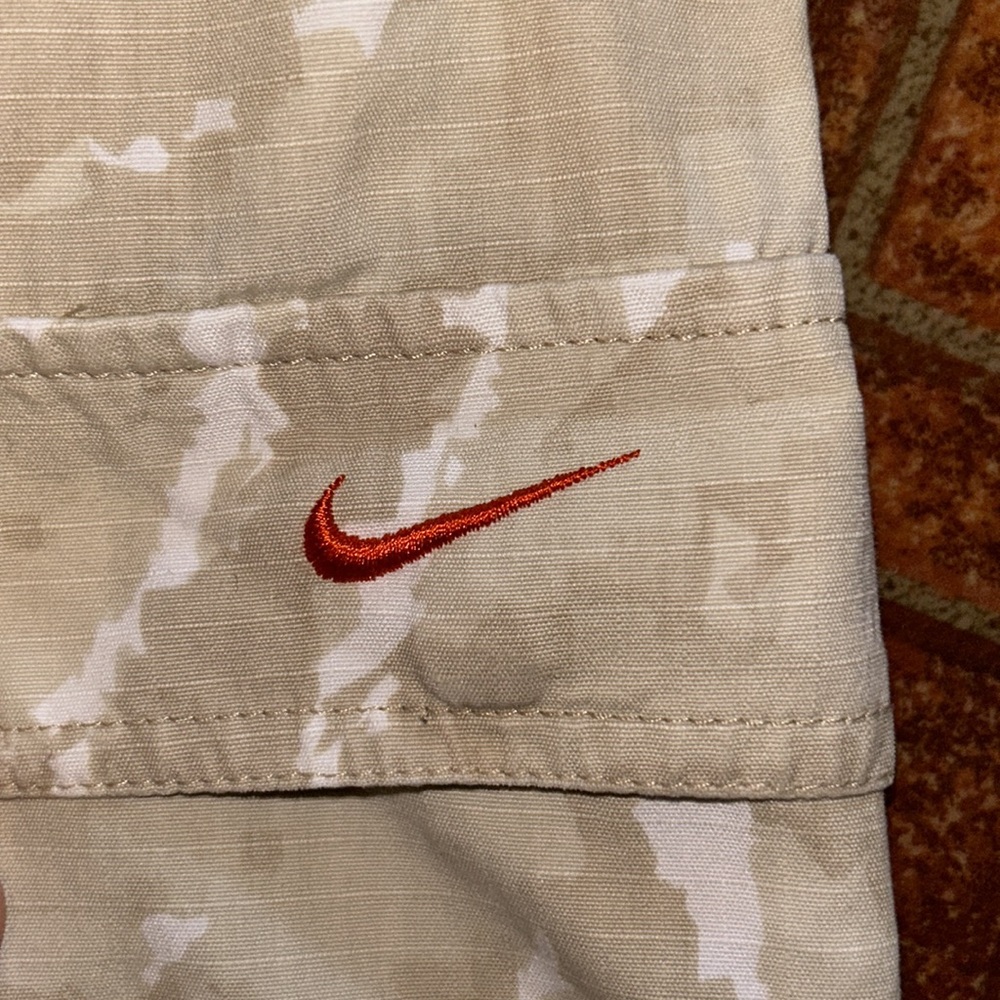 Nike Drawstring Capris - Picture 2 of 5
